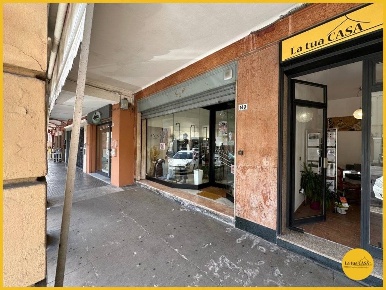 Foto Locale commerciale in via giuseppe mazzini 149, Molinella Centro