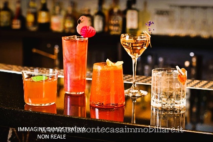 Foto Attività commerciale a Ascoli Piceno di 100 m² con 3 locali in vendita