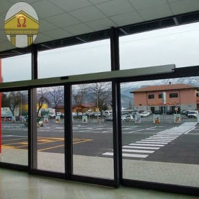 Foto Negozio a Ponzano Veneto di 120 m² con 1 locali in vendita