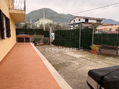 Foto Appartamento in Via Ugo Foscolo 9/C, Torretta Centro di 141 m²