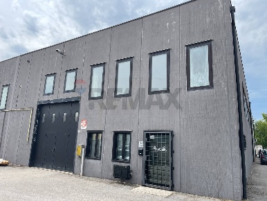 Foto Capannone industriale in Via Boscalto, Resana Boscalto di 400 m²