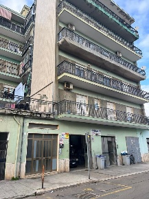 Foto Appartamento in Via Alessandro Volta 26, Sannicandro di Bari di 104 m²