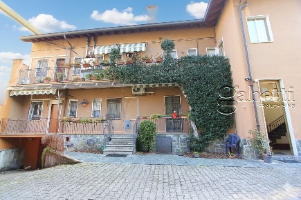 Foto Appartamento in Via Cornaggia 20, Rho San Carlo - San Paolo di 158 m²