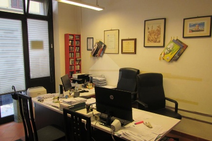 Foto Negozio in Via Ponte all'Asse, Firenze Porta al Prato - San Jacopino