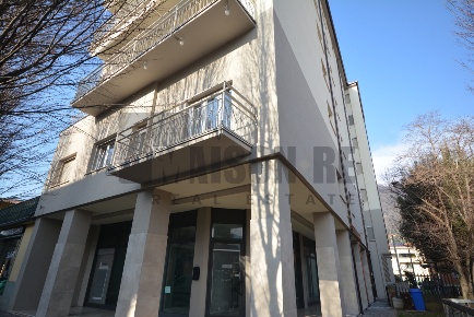 Foto Appartamento in Via Roma 62, Sarnico di 79 m² con 2 locali in vendita