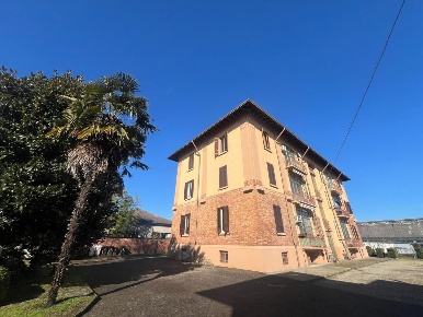 Foto Appartamento in Strada per Olcenengo  26, Vercelli di 84 m² in vendita