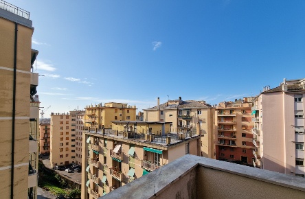 Foto Appartamento in via Molfino  10, Genova Sestri Ponente di 80 m²