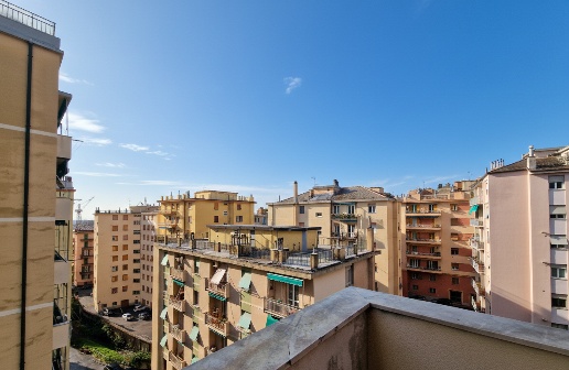 appartamento in affitto a Genova in zona Sestri Ponente