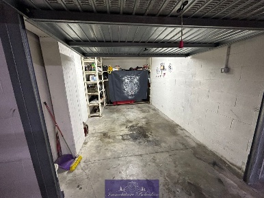 Foto Posti auto in Via Baracca, Firenze Novoli di 15 m² con 1 locali