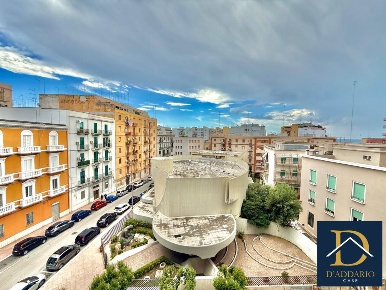 Foto Appartamento in via japigia, Taranto Borgo di 82 m² con 3 locali