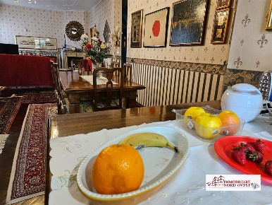 Foto Appartamento in Via Vittorio Veneto, Vittuone di 100 m² con 3 locali