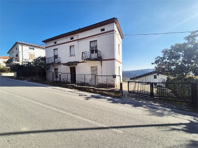 Foto Villa unifamiliare in Viale Kennedy, Vacri Centro di 153 m² in vendita
