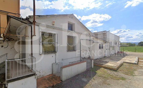 Foto Loft in Via Paroli 4, Imola Pedagna, Monte Catone di 938 m² in vendita