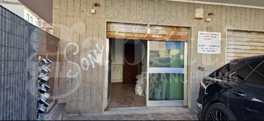 Foto Negozio in Via TRIPOLI 37, Anzio Sacro Cuore di 40 m² con 2 locali