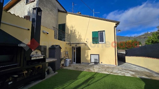 Foto Appartamento in Via Dell'Olmo 333, Arezzo Olmo di 126 m² con 4 locali