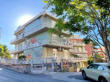 Foto Box in Via Pietra dell'Ova 388, Tremestieri Etneo Canalicchio Tivoli