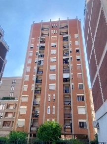 Foto Appartamento in via XXIV MAGGIO 95, Sesto San Giovanni Centro di 46 m²