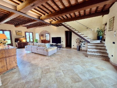 Foto Casale a Cascina San Frediano Sud - San Lorenzo a Pagnatico di 500 m²