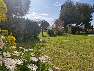 Foto Appartamento a Piombino di 75 m² con 5 locali in vendita