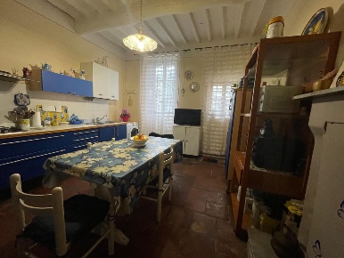 Foto Casa indipendente a Capannori Colle di Compito - Castelvecchio