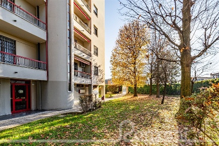Foto Appartamento in Via Treves, Trezzano sul Naviglio di 105 m² in vendita