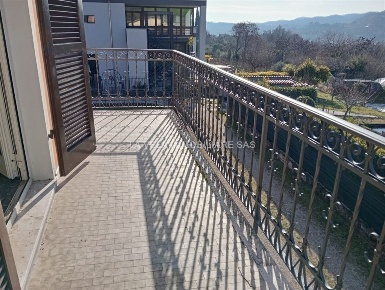 Foto Appartamento a Roè Volciano di 130 m² con 4 locali in affitto