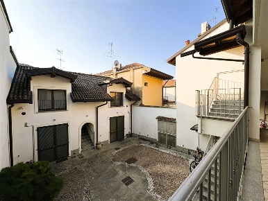 Foto Appartamento in VIA GARIBALDI, Vimercate Centro di 35 m² con 1 locali