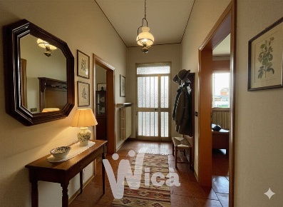 Foto Appartamento a Cesena di 160 m² con 5 locali in vendita