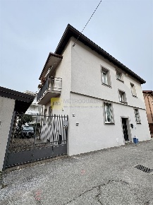 Foto Appartamento in VIA CIMAROSA, Lecco Maggianico - Bione di 100 m²