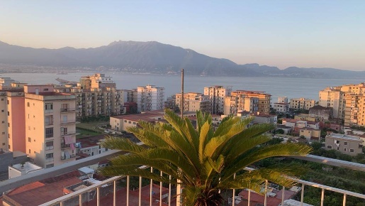 Foto Appartamento in CORSO UMBERTO I, Torre Annunziata Tribunali di 130 m²