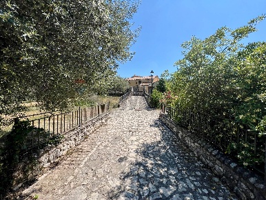 Foto Villa unifamiliare a San Potito Sannitico di 210 m² con 8 locali