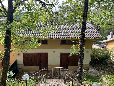 Foto Casa indipendente in torricella, Spoleto di 130 m² con 4 locali