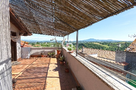 Foto Appartamento in Piazza Nuova, Viterbo Grotte Santo Stefano di 135 m²