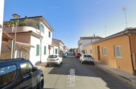 Foto Appartamento in Via Fratelli Bandiera, Cecina di 126 m² con 4 locali