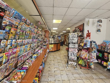 Foto Locale commerciale in v.le dei Platani 24, Ragusa di 56 m² in vendita