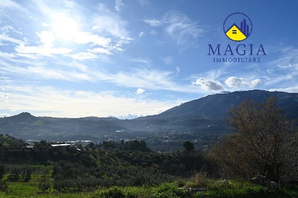 Foto Villa a schiera a Ascoli Piceno di 170 m² con 5 locali in vendita