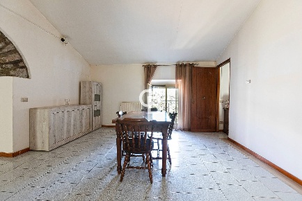 Foto Appartamento in Via San Pietro, Vitorchiano Centro di 125 m²
