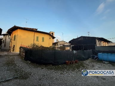Foto Terreno residenziale a Palazzolo sull'Oglio Centro di 350 m²