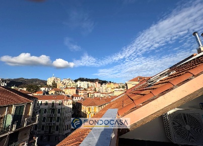 Foto Appartamento in Via Verdi, Savona Villapiana, La Rusca, Via Mignone