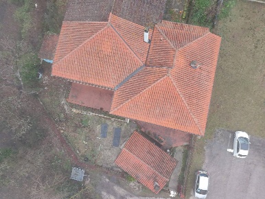 Foto Casa indipendente in VIA rEFERZA, Teramo di 235 m² con 6 locali