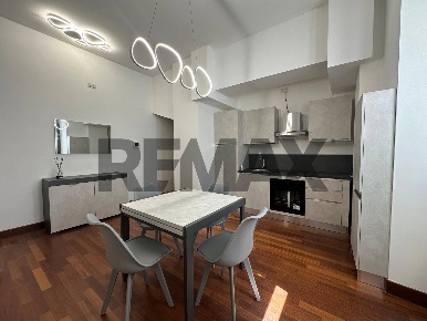 Foto Appartamento in Via De Giosa 11, Bari Murat di 67 m² con 3 locali