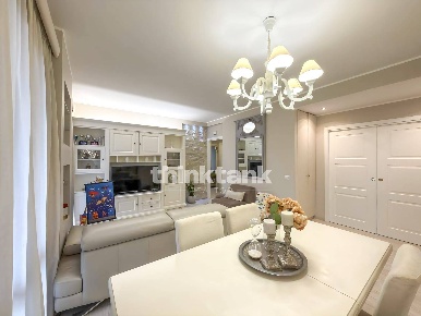 Foto Appartamento in Via Napoli, Siracusa Borgata - Santa Lucia di 143 m²