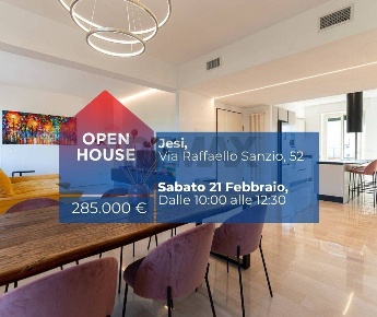 Foto Appartamento in Via Raffaello Sanzio 52, Jesi di 150 m² con 7 locali