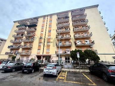 Foto Appartamento in Via Don Michele La Rua 5, Palermo Brancaccio di 187 m²
