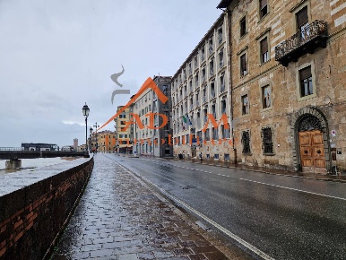 Foto Ufficio in Piazza Cavallotti, Pisa Santa Maria di 180 m² con 4 locali
