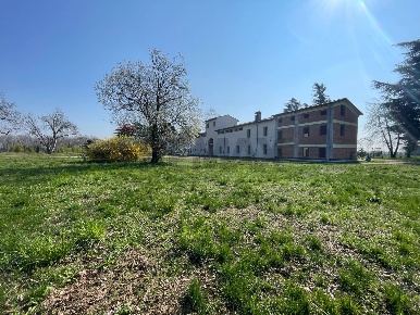 Foto Terreno residenziale a Romano d'Ezzelino Bortignoni di 32000 m²