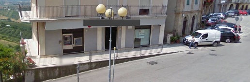 Foto Locale commerciale a Acquaviva Picena di 130 m² con 1 locali