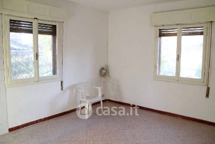 Foto Casa indipendente in VIA PALONA, Castelvetro di Modena di 260 m²