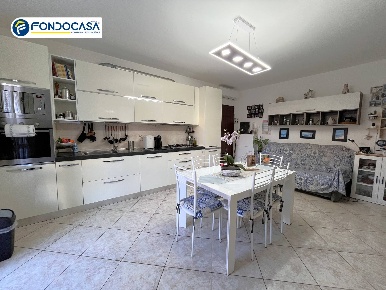 Foto Appartamento in Via Magnone, Ceriale Centro di 55 m² con 2 locali