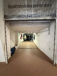 Foto Posti auto in Via Ludovico Ariosto 18R, Savona di 23 m² con 1 locali